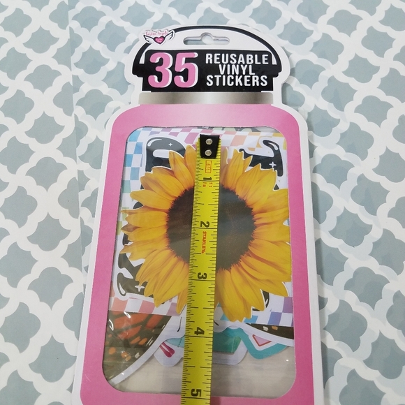 Fashion Angels 35 Reusable Vinyl Stickers New - Picture 2 of 5